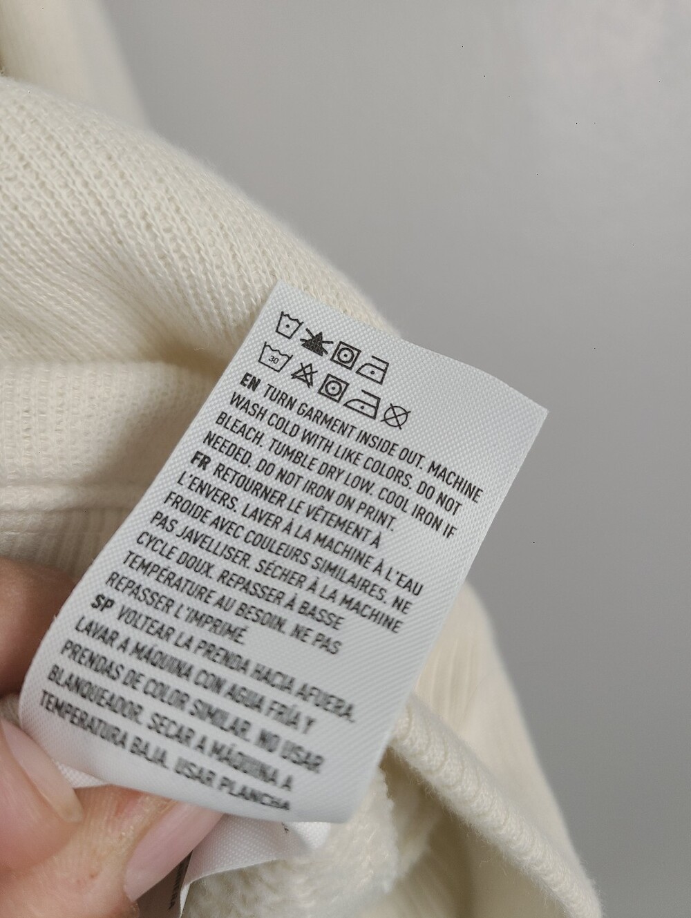 American Eagle Off-white & Dark Red Lived-in Pullover Crewneck "PARIS" Sweater - Picture 6 of 10